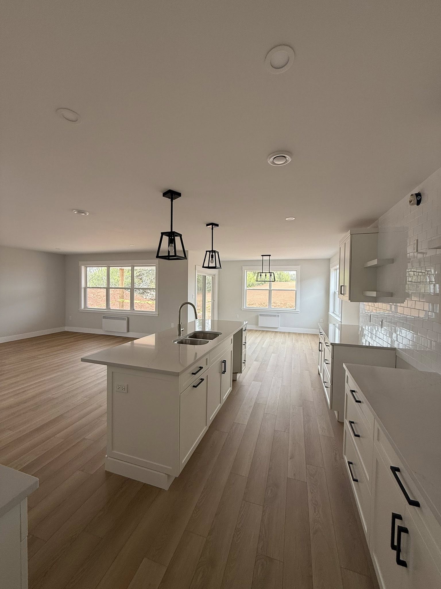 painting cabinets kitchen